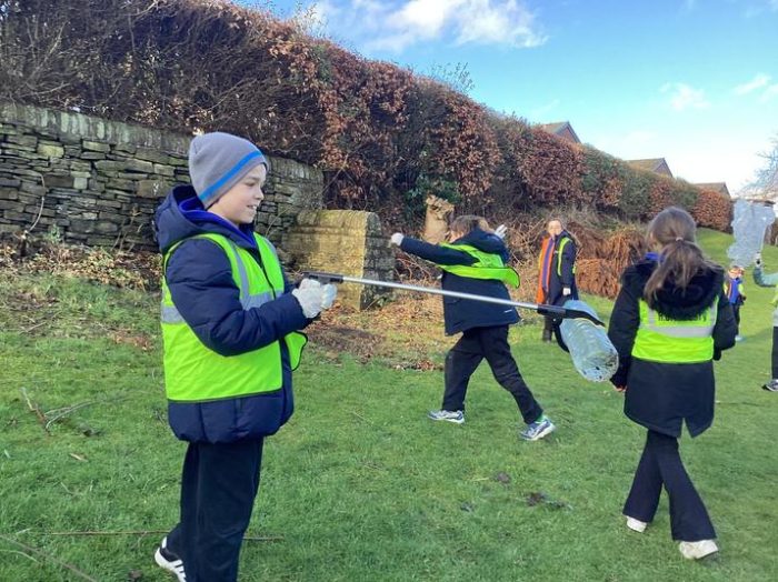 Inspire Litter Picking Heroes (3)