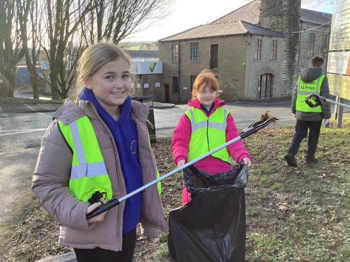 Inspire Litter Picking Heroes (59)
