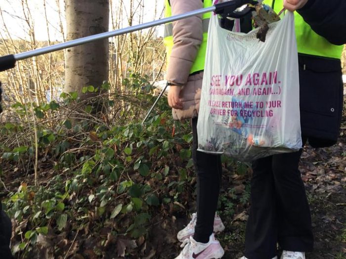 Inspire Litter Picking Heroes (74)