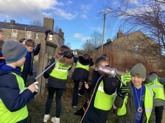 Inspire Litter Picking Heroes (82)