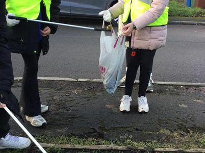 Inspire Litter Picking Heroes (85)