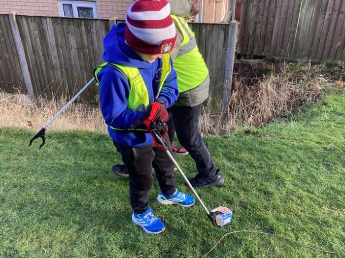Inspire Litter Picking Heroes (89)